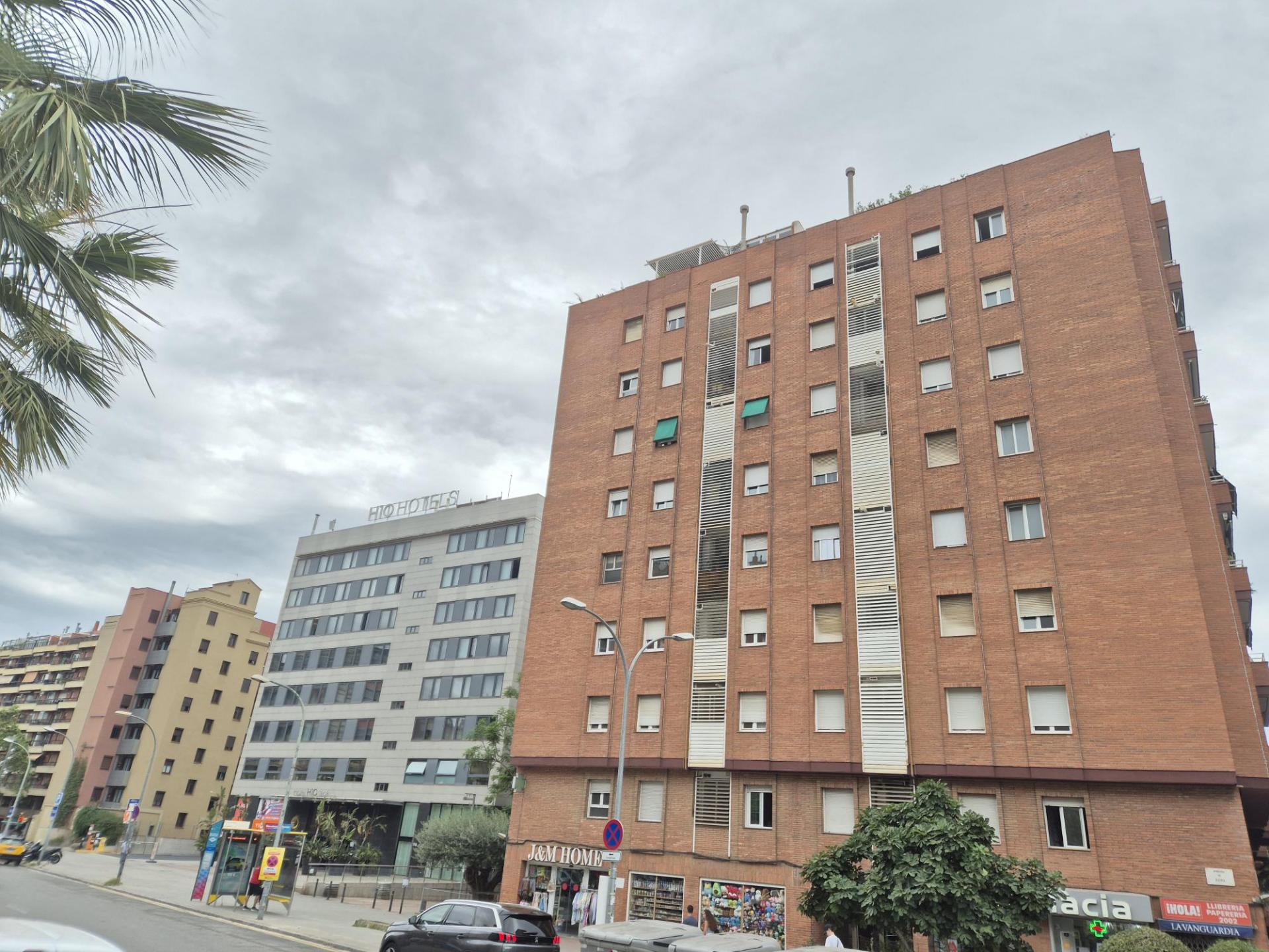 Piso – Barcelona 103.00 m2 photo23