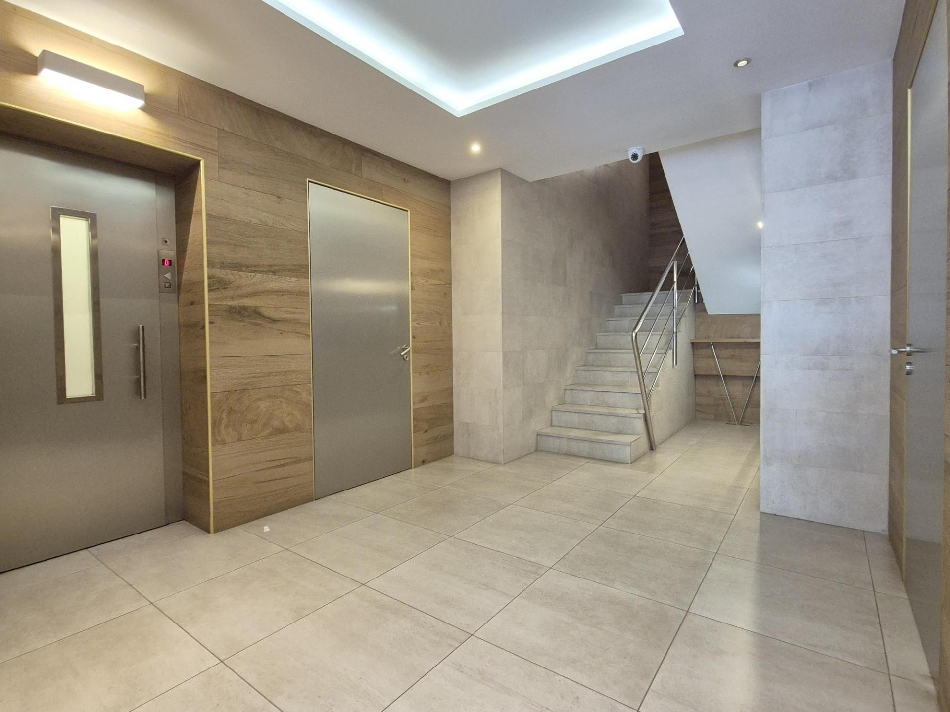Piso – Barcelona 103.00 m2 photo26