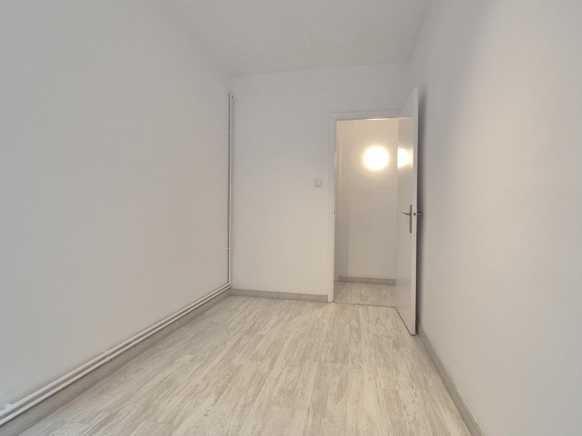 Piso – Barcelona 103.00 m2 photo11