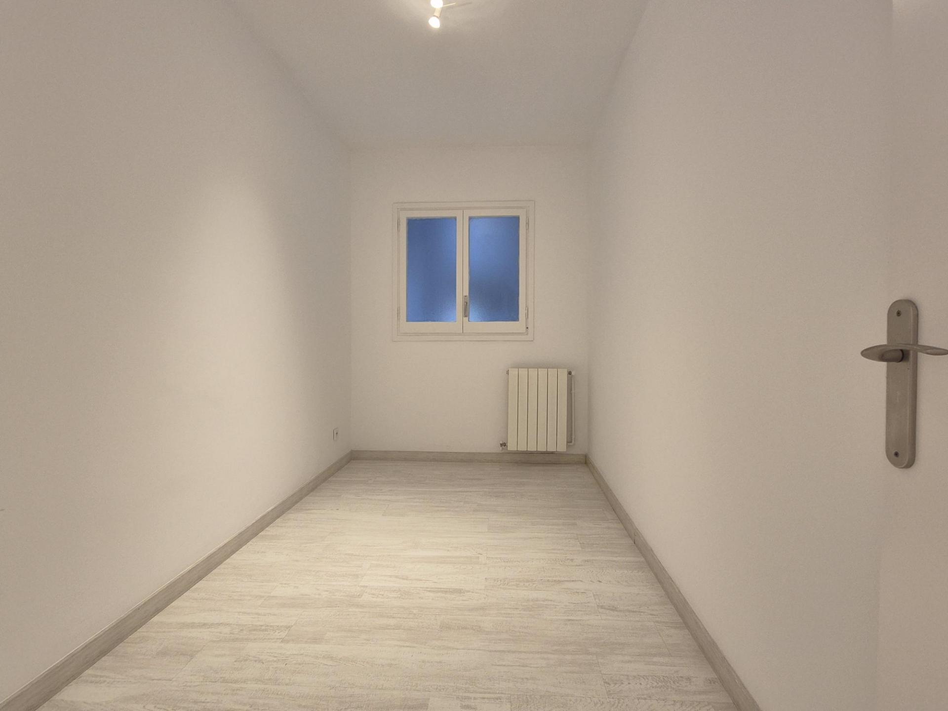 Piso – Barcelona 103.00 m2 photo29