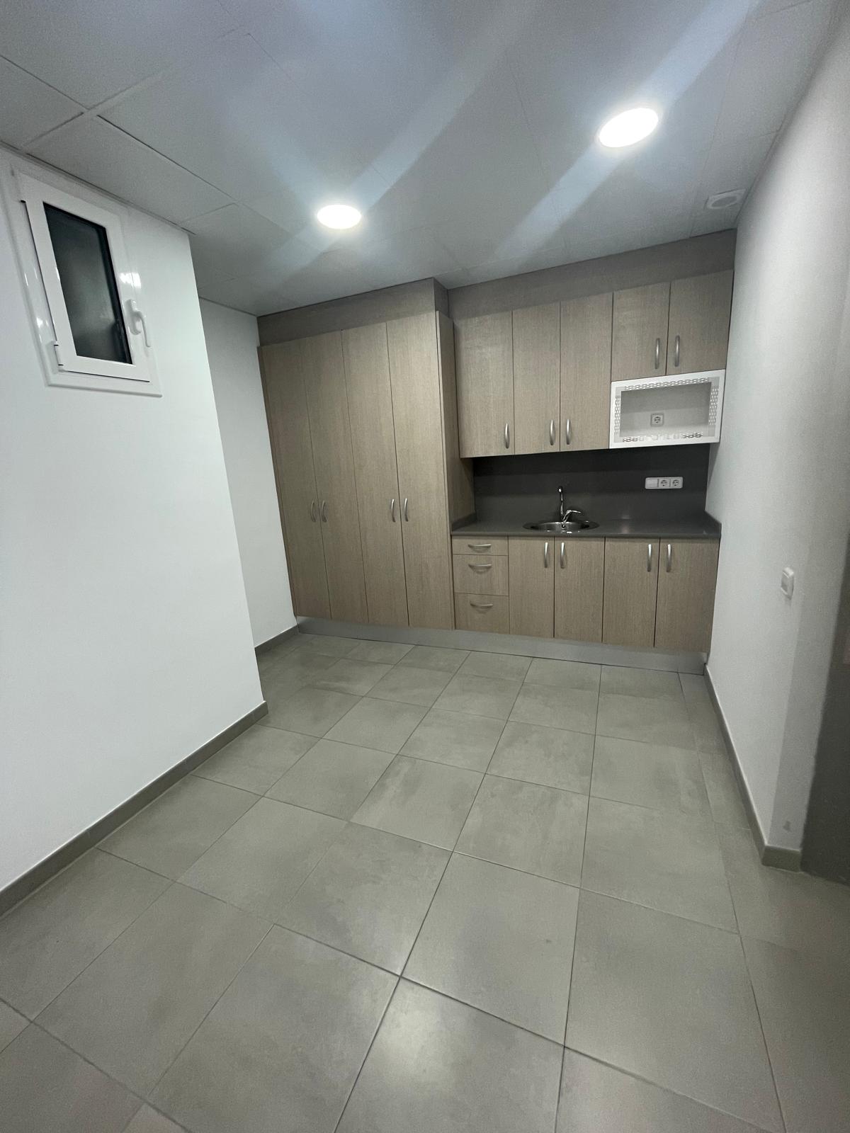 Oficina – Barcelona 225.00 m2 photo8