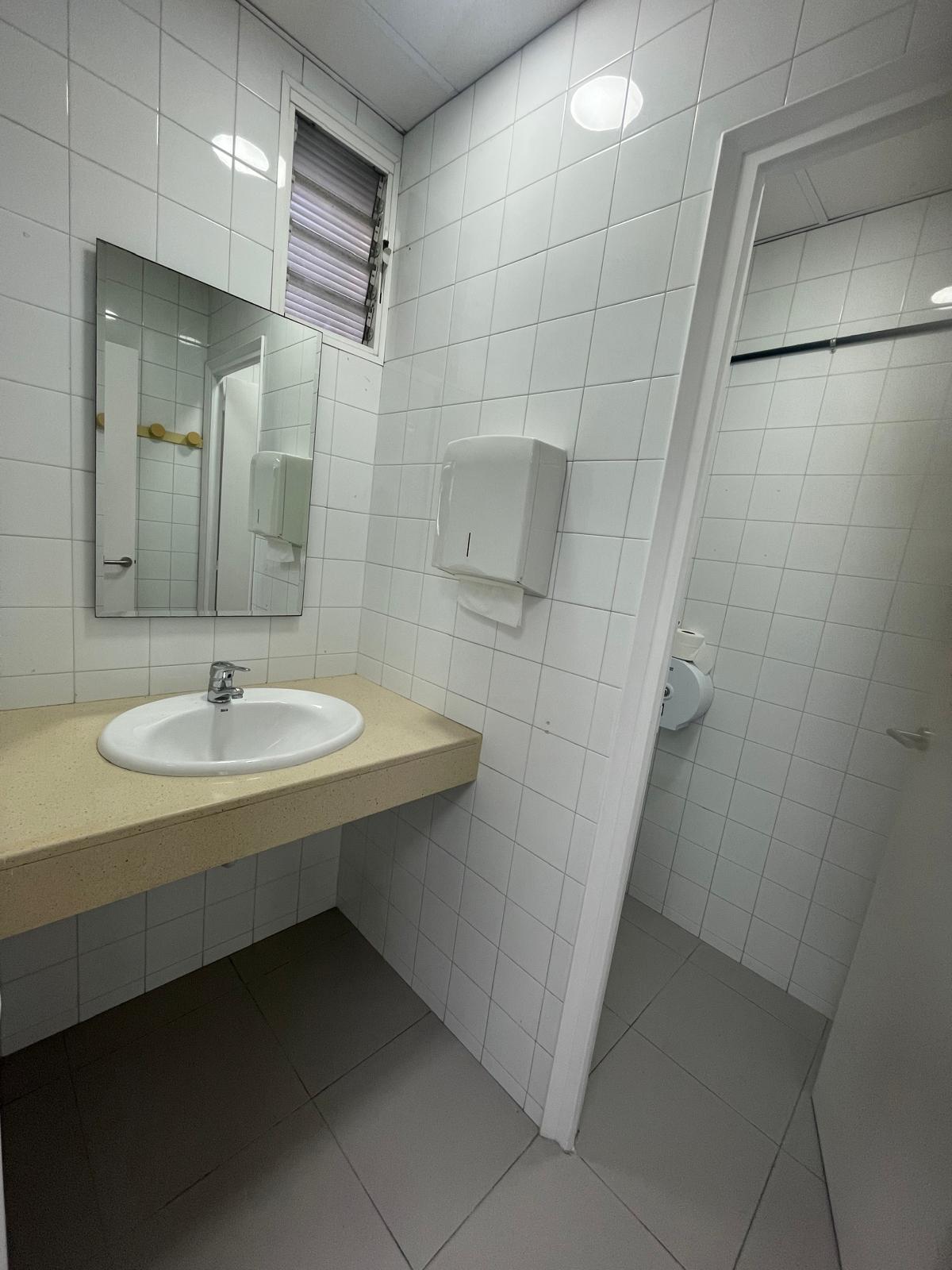 Oficina – Barcelona 210.00 m2 photo4