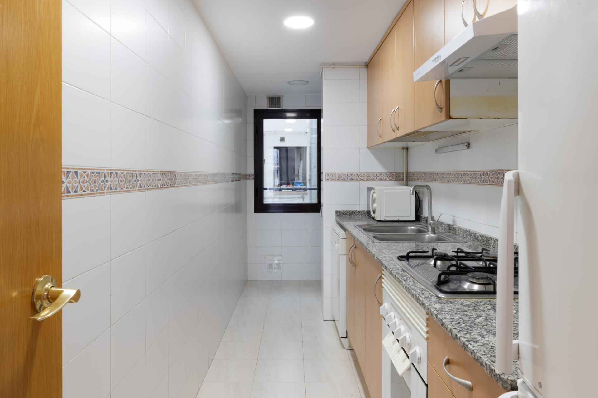 Pis – Barcelona 82.00 m2 photo11