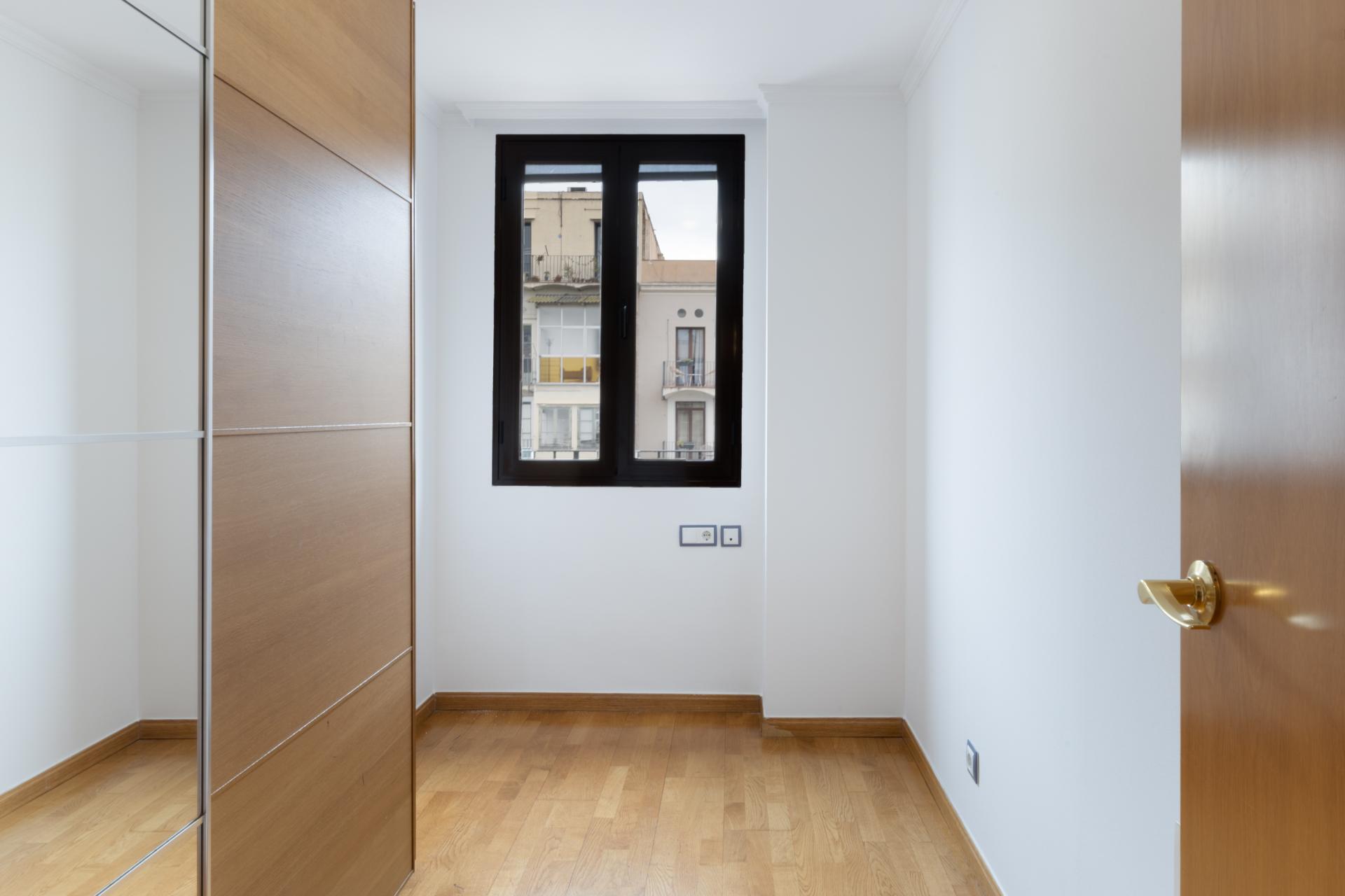 Pis – Barcelona 82.00 m2 photo24