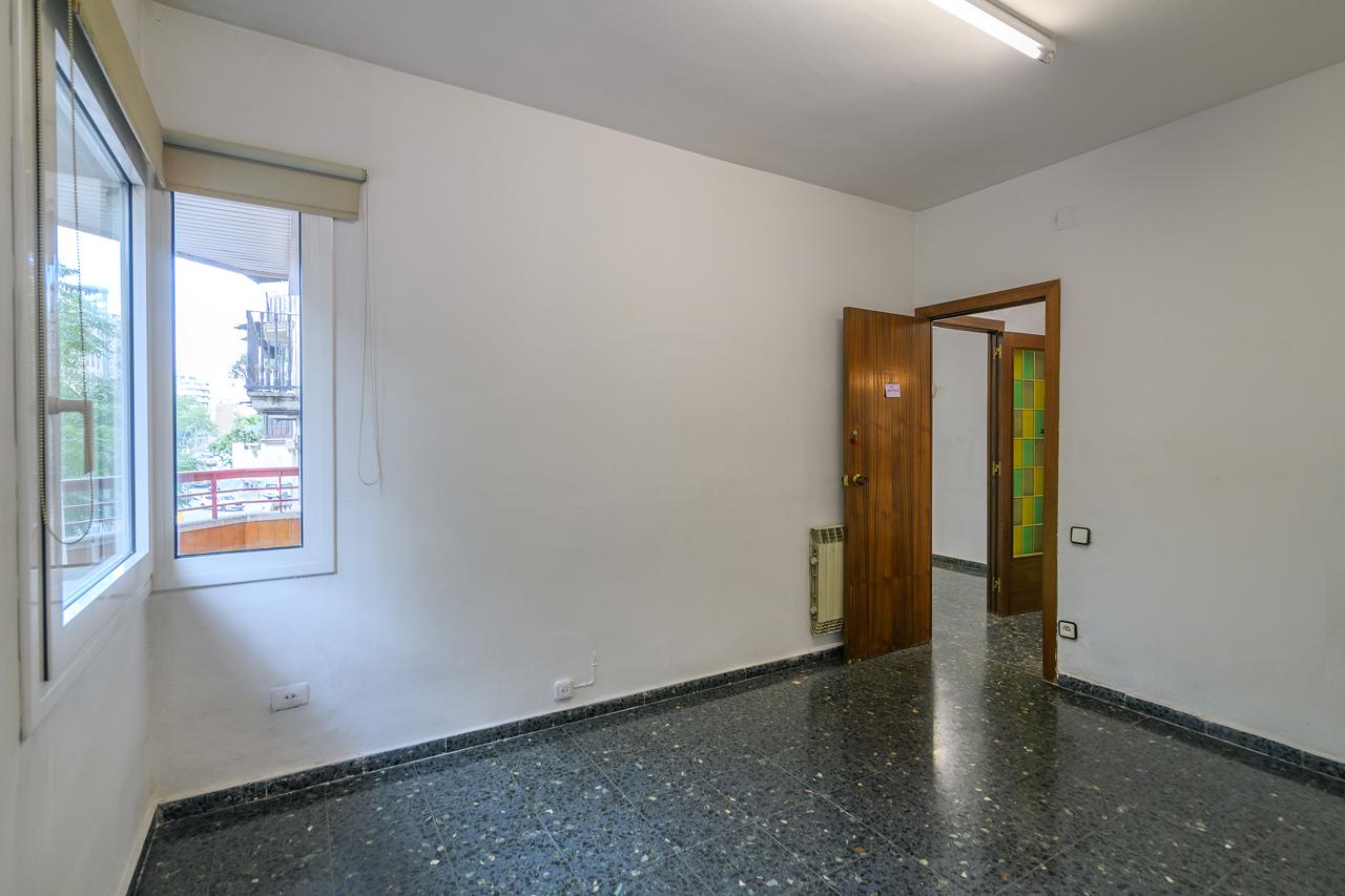 Piso – Barcelona 95.00 m2 photo32
