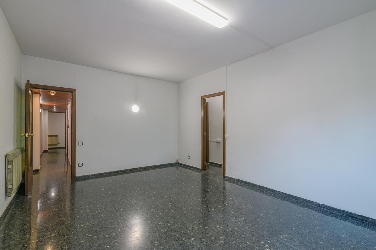 Piso – Barcelona 95.00 m2 photo25