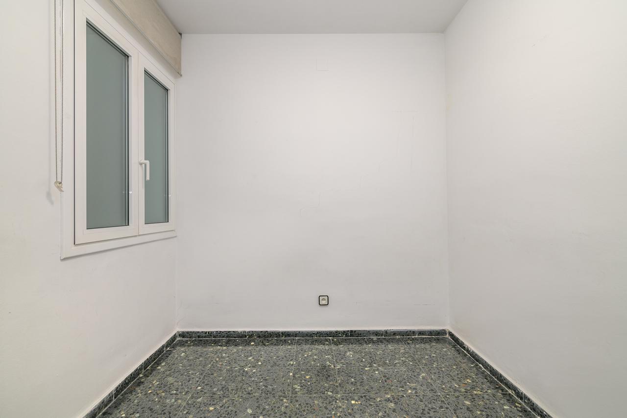 Piso – Barcelona 95.00 m2 photo40