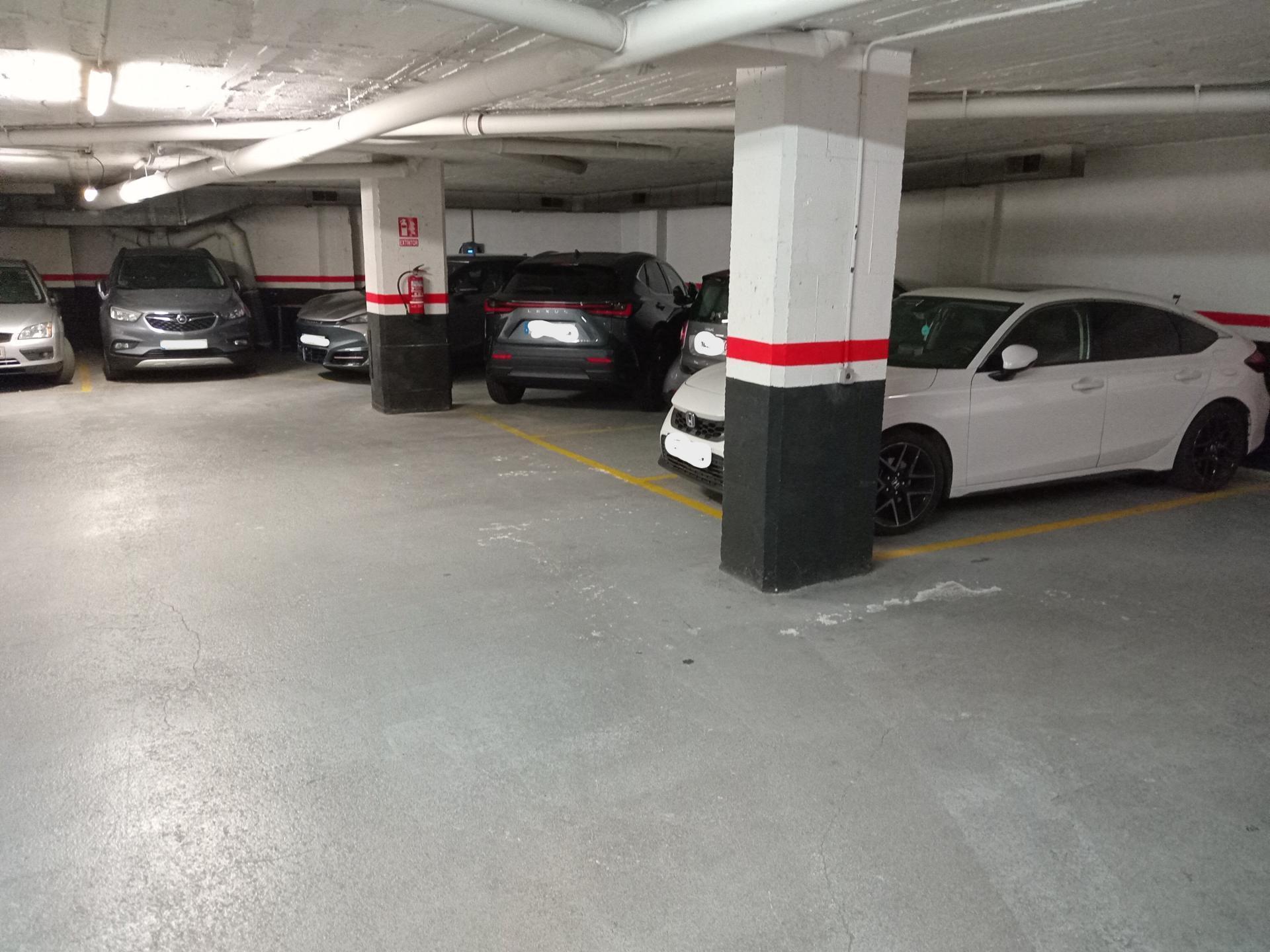 Plaza aparcamiento – Barcelona 6.00 m2 photo4