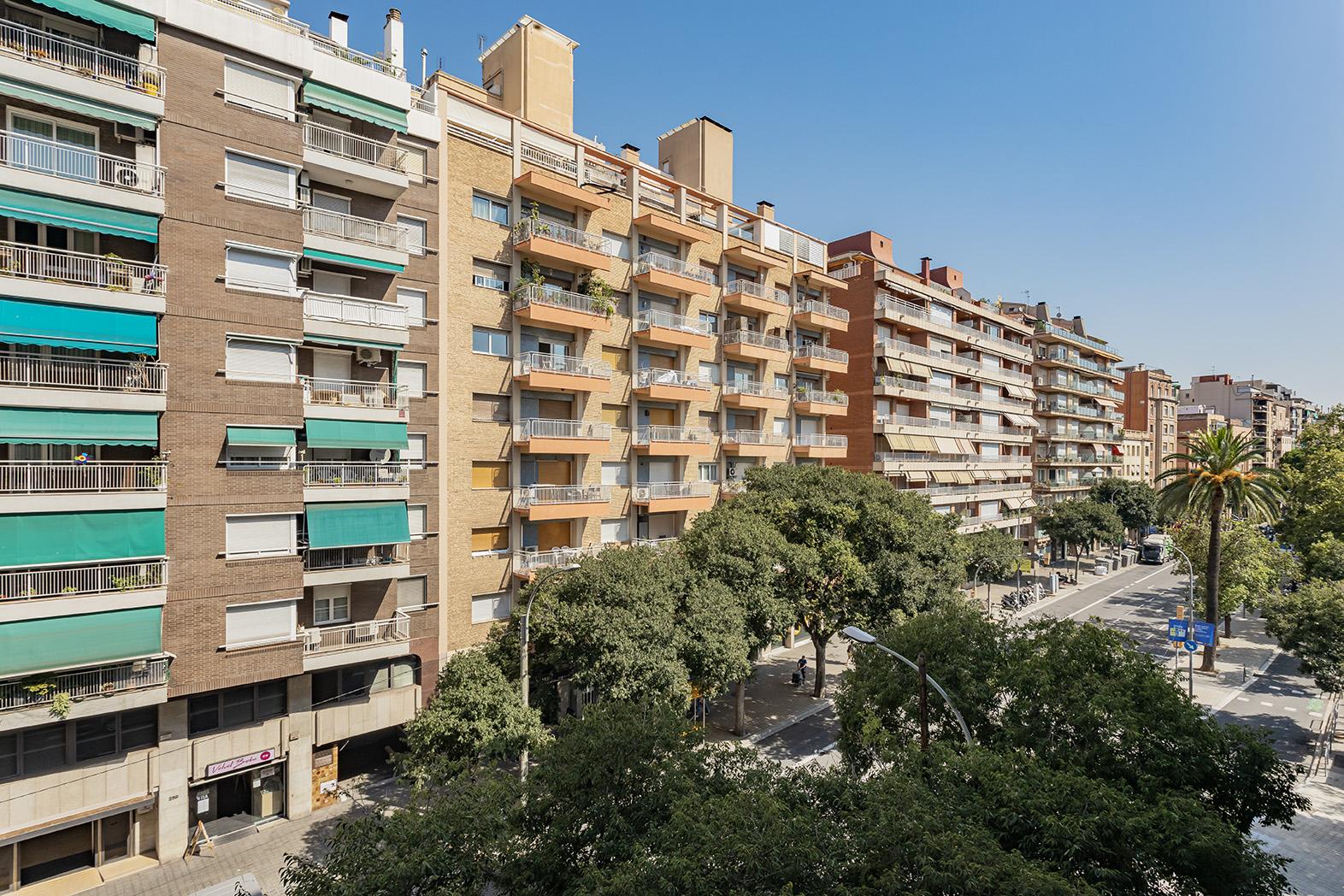 Piso – Barcelona 72.00 m2 photo10