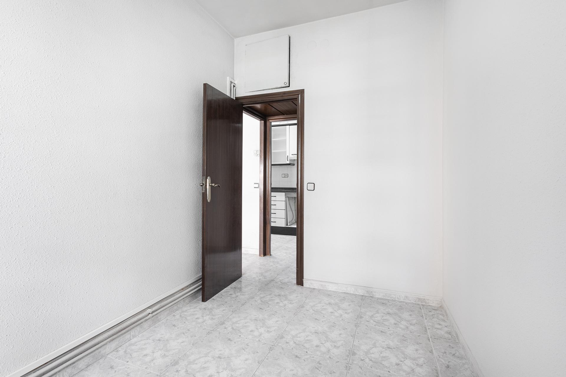 Piso – Barcelona 72.00 m2 photo14