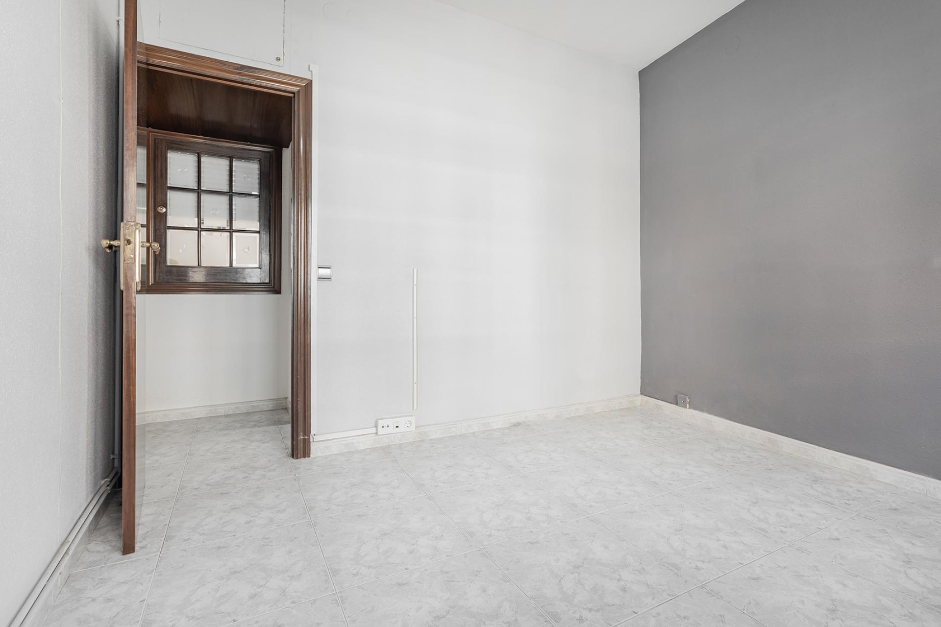 Piso – Barcelona 72.00 m2 photo3