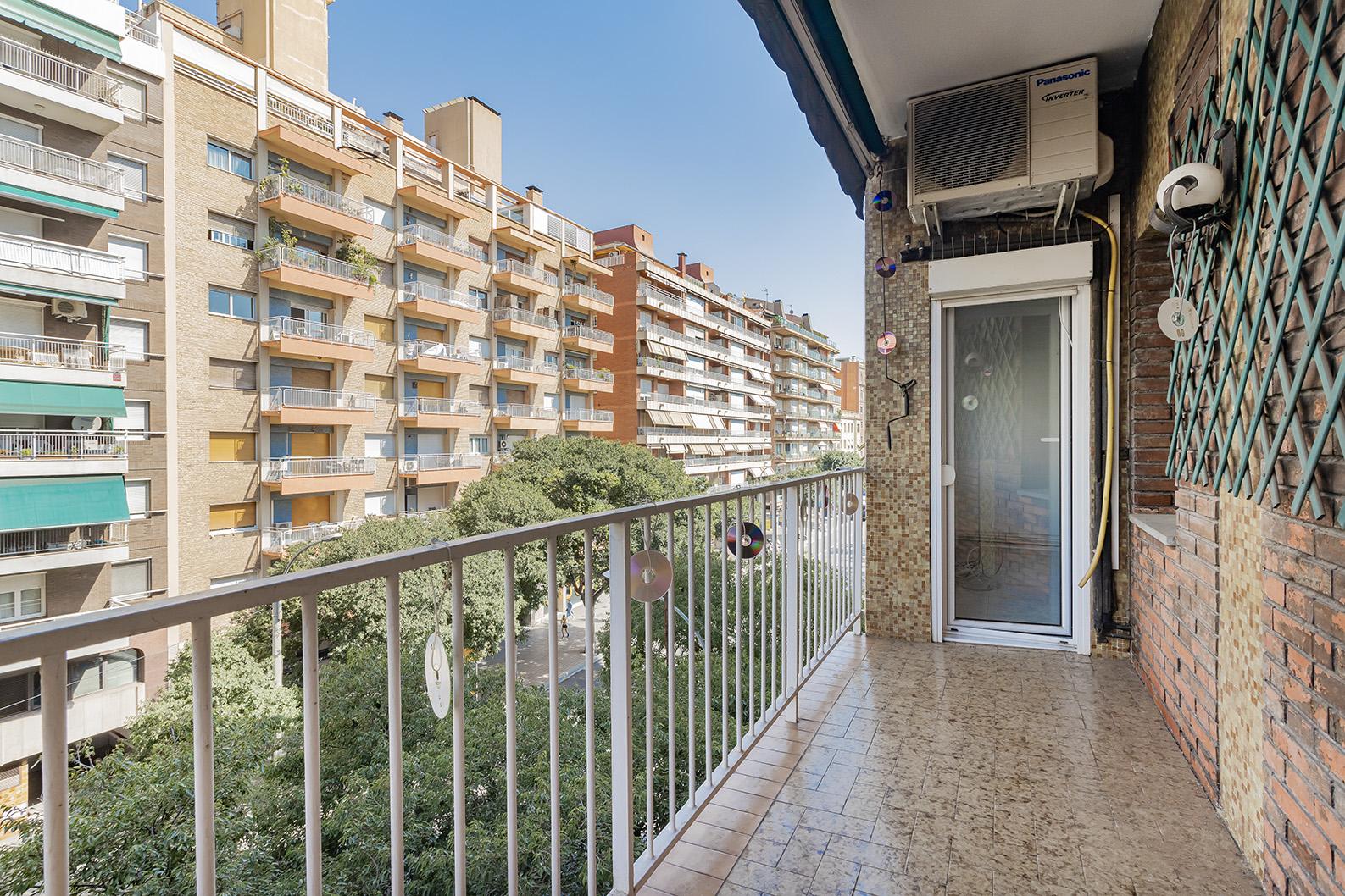 Piso – Barcelona 72.00 m2 photo12