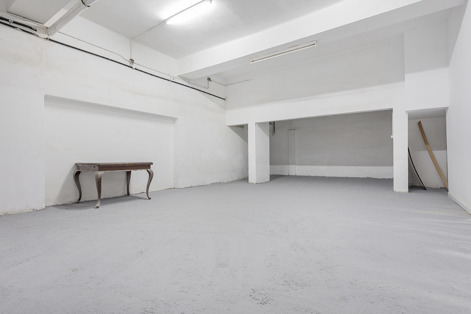 Local comercial – Barcelona 186.00 m2 photo3