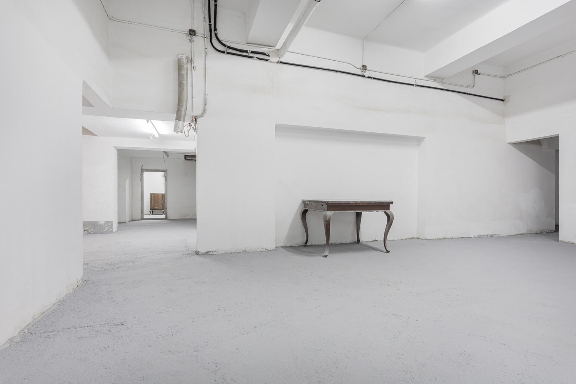 Local comercial – Barcelona 186.00 m2 photo4