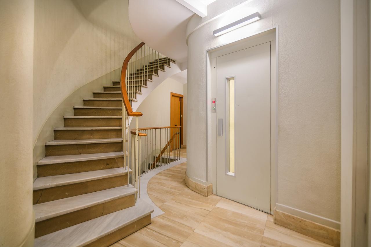 Oficina – Barcelona 446.00 m2 photo22