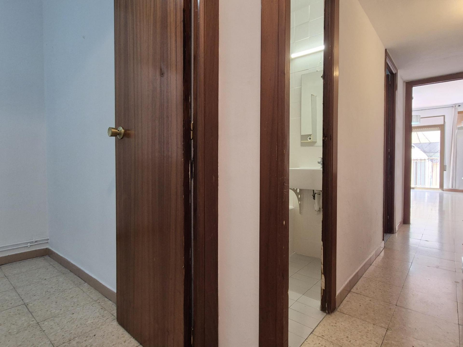 Piso – Barcelona 58.00 m2 photo17