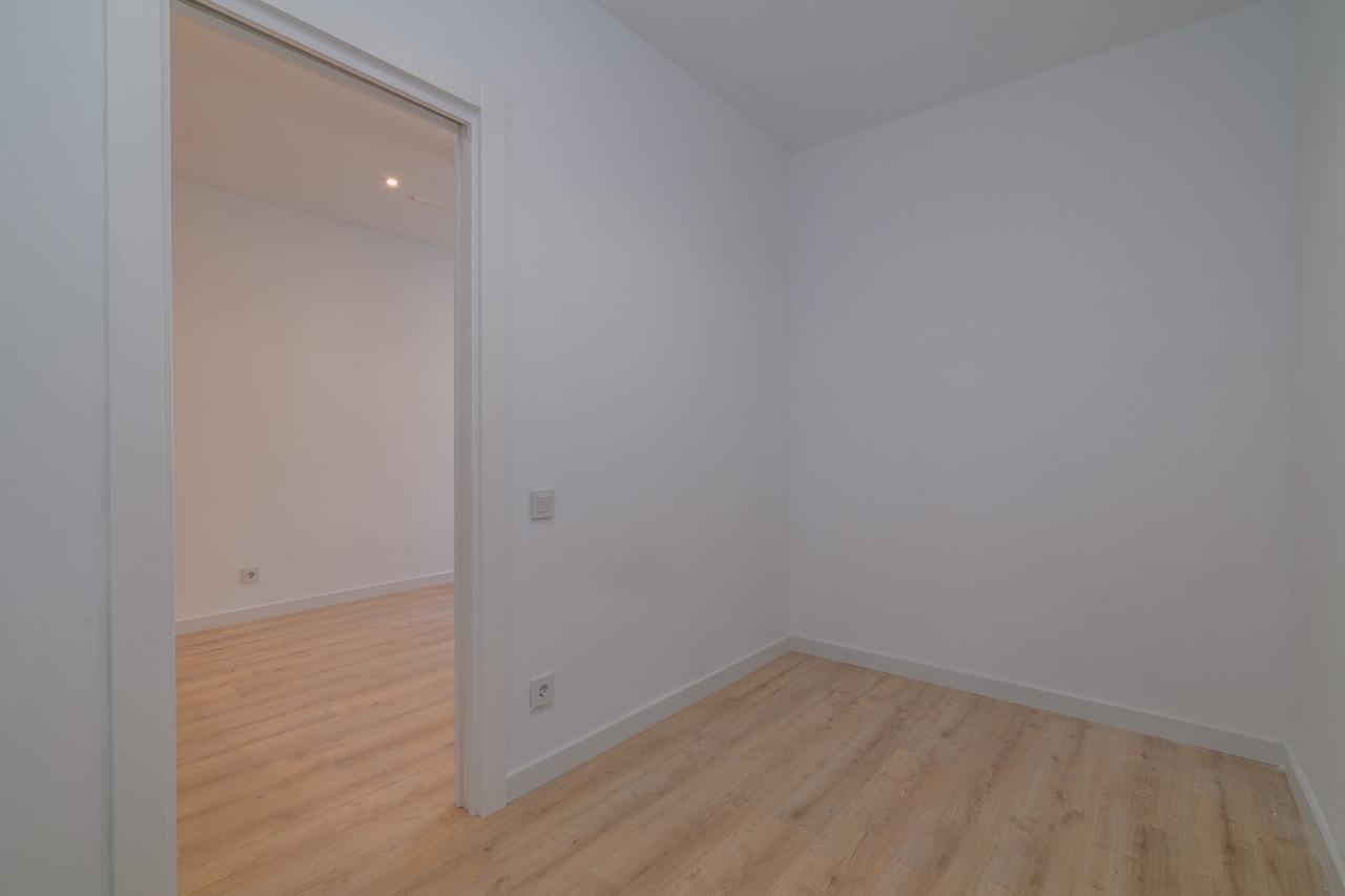 Piso – Barcelona 57.00 m2 photo20