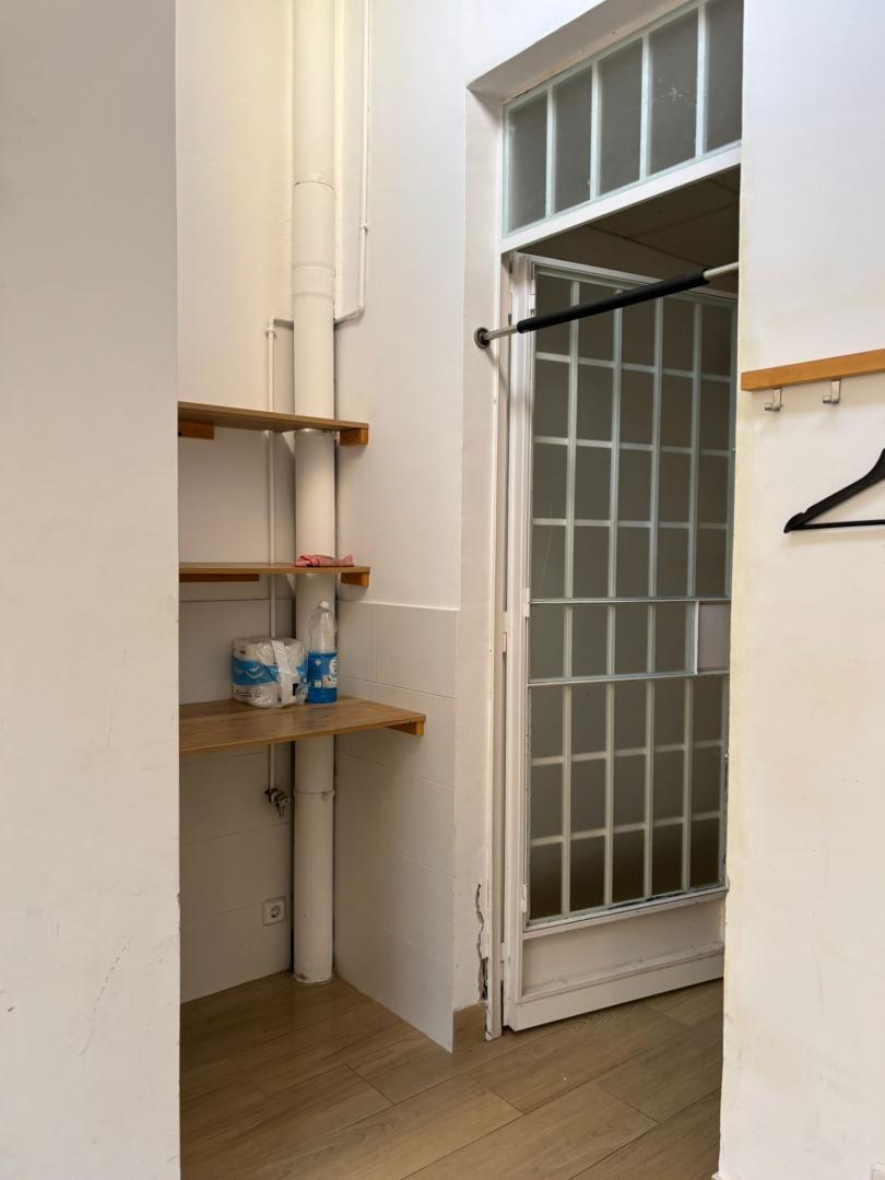 Local comercial – Barcelona 108.00 m2 photo11