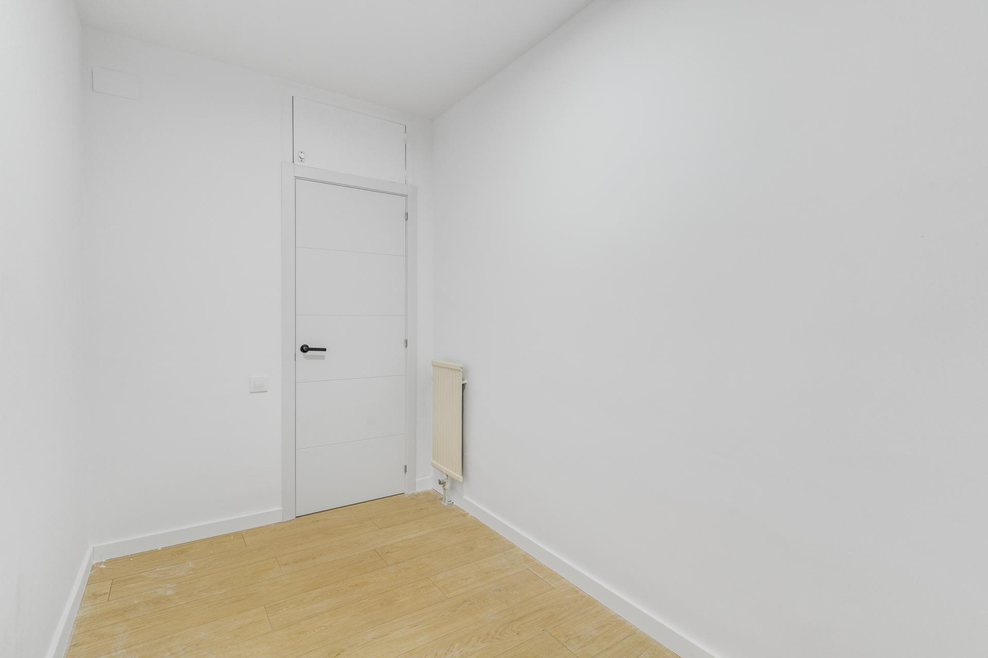Piso – Barcelona 76.00 m2 photo16