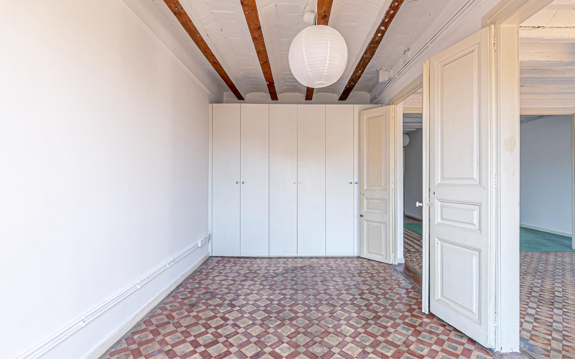 Piso – Barcelona 100.00 m2 photo15