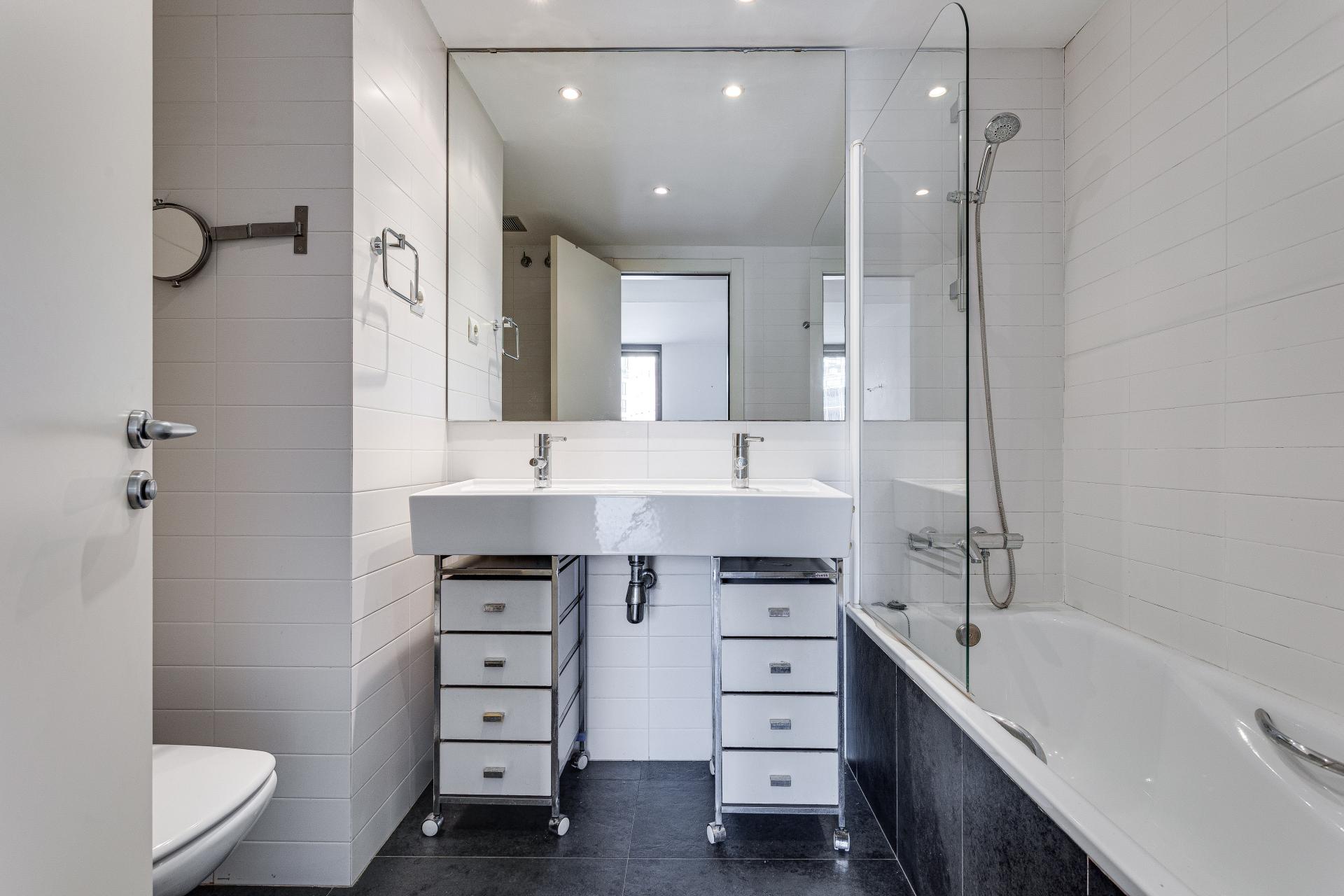 Piso – Barcelona 92.00 m2 photo27