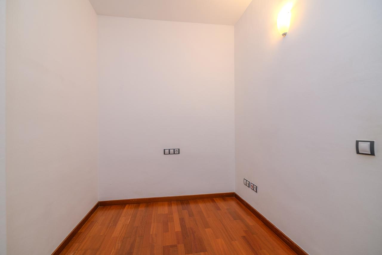 Piso – Barcelona 77.00 m2 photo11