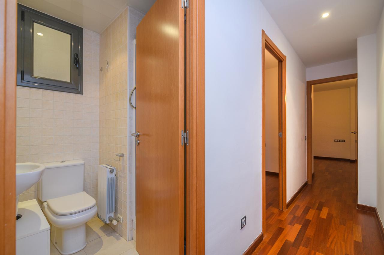 Piso – Barcelona 77.00 m2 photo8