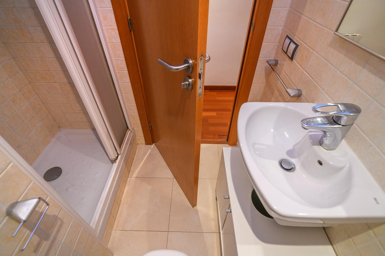 Piso – Barcelona 77.00 m2 photo9