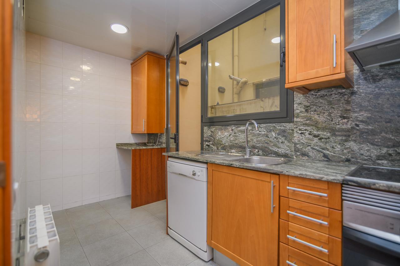 Piso – Barcelona 77.00 m2 photo18