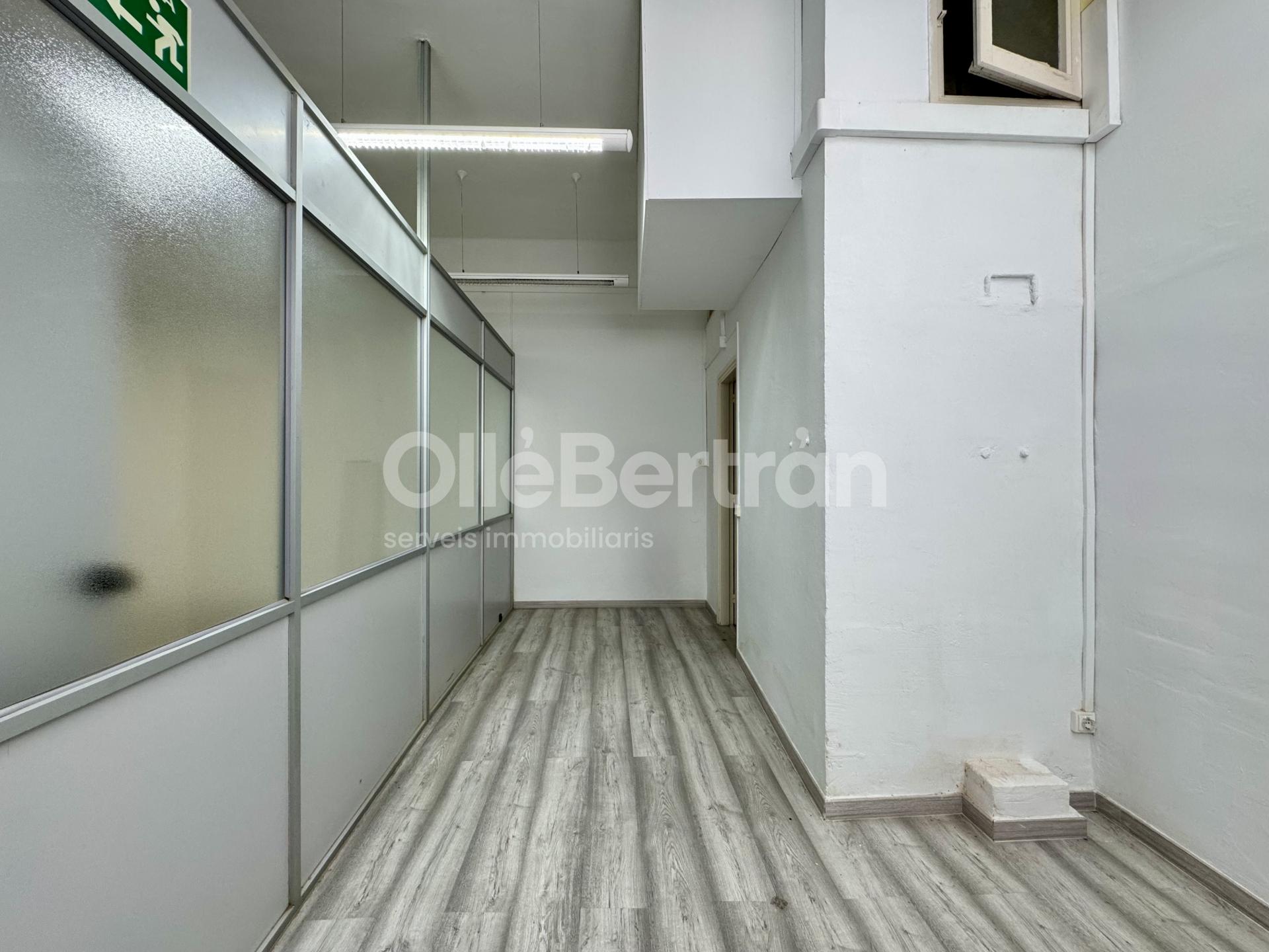Local comercial – Barcelona 117.00 m2 photo6