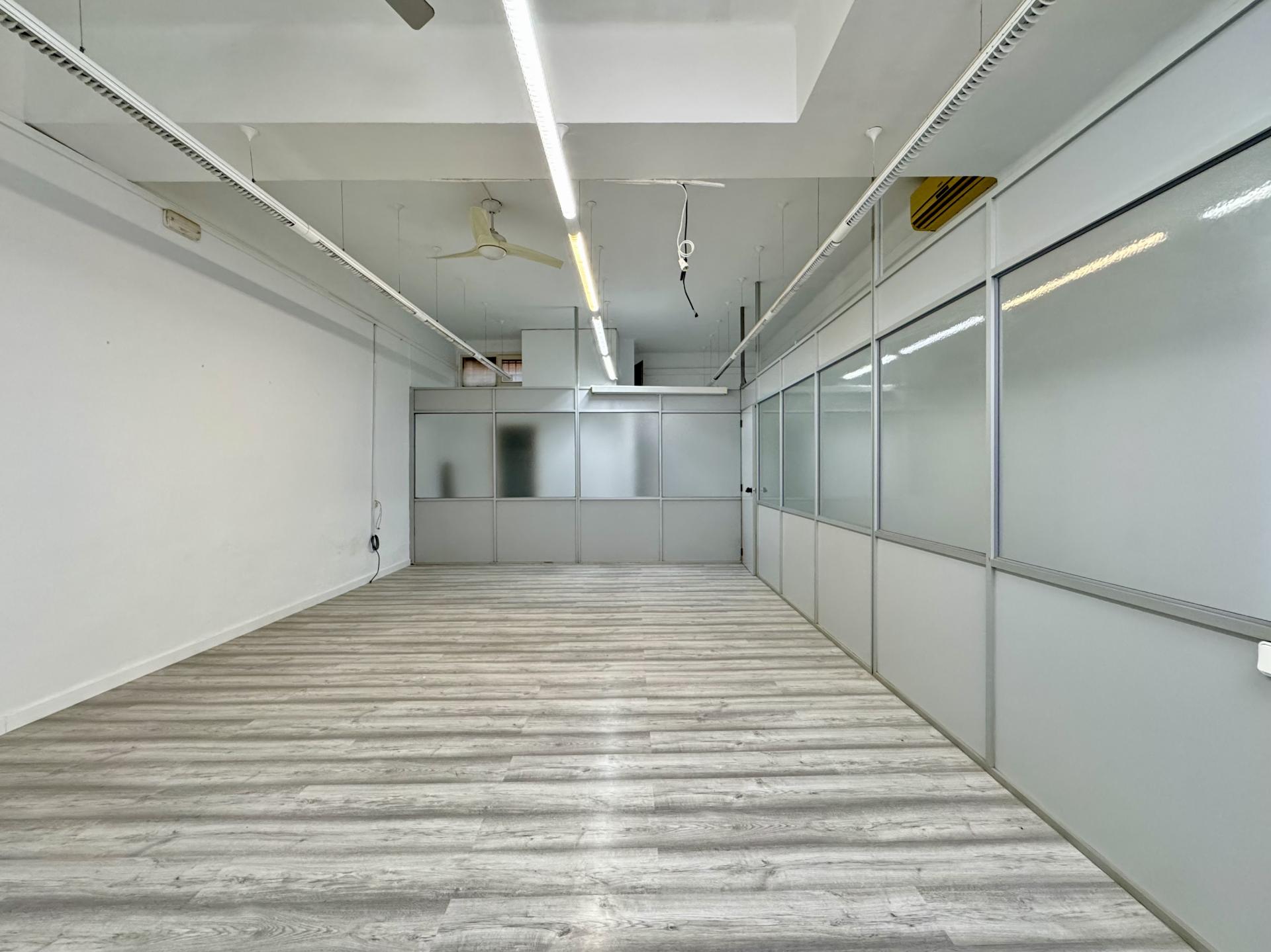 Local comercial – Barcelona 117.00 m2 photo7