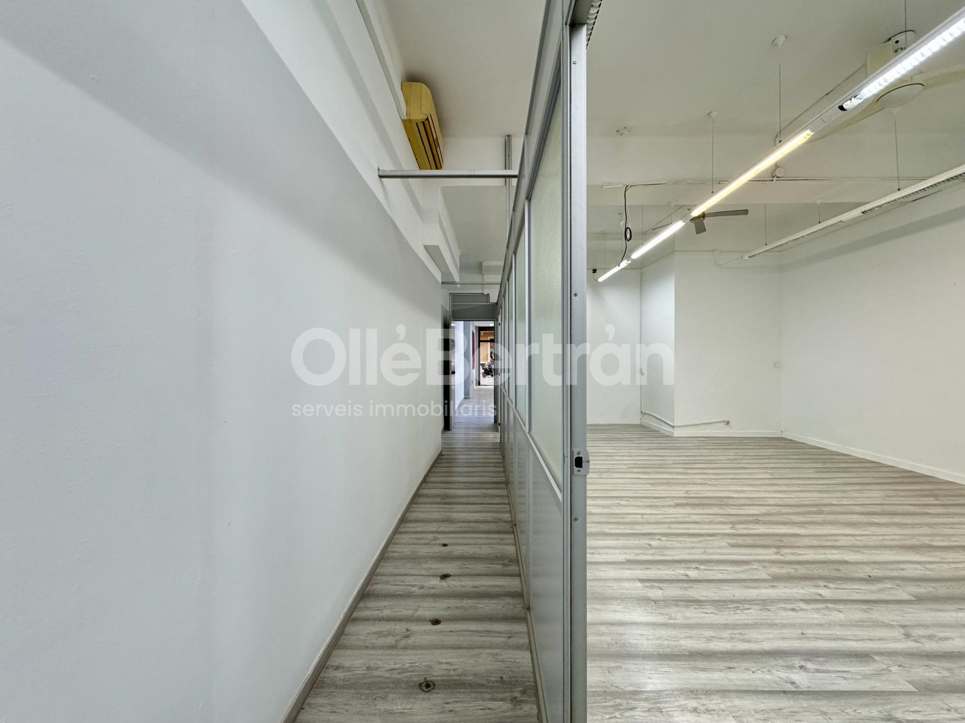Local comercial – Barcelona 117.00 m2 photo5