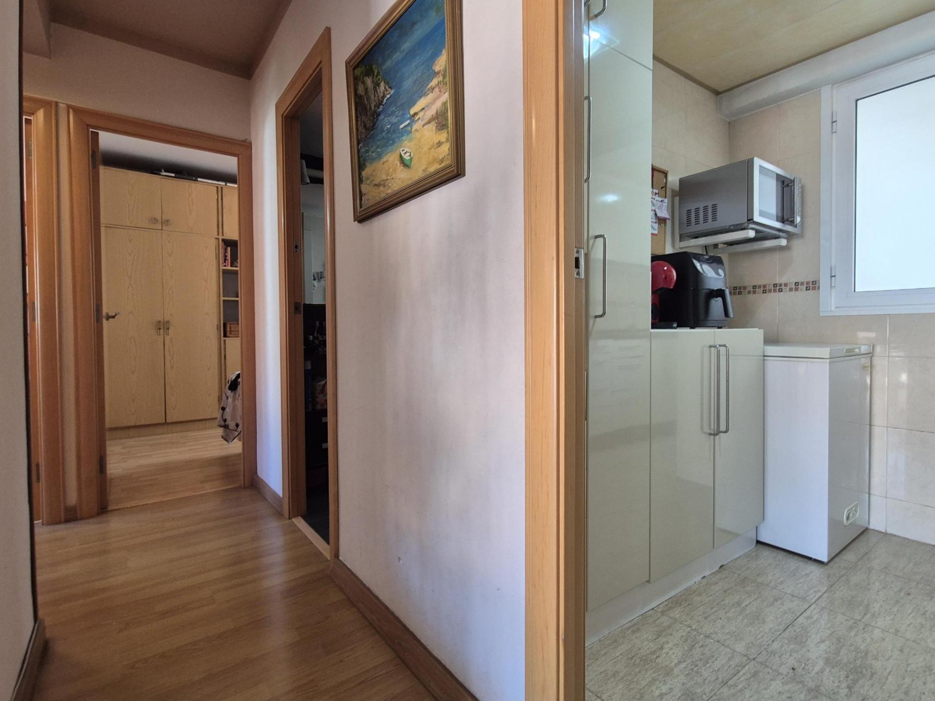 Piso – Barcelona 68.00 m2 photo11
