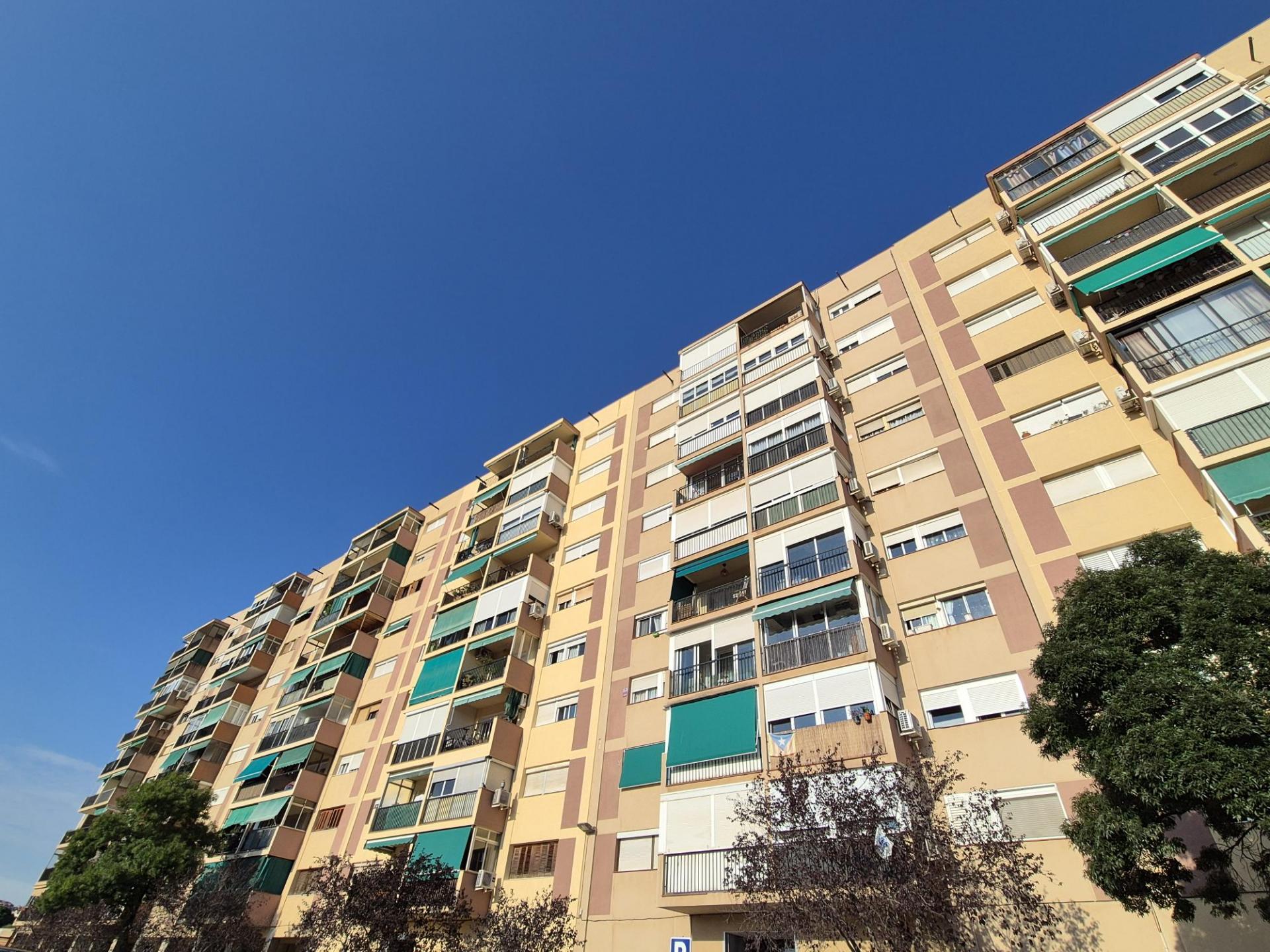 Piso – Barcelona 68.00 m2 photo12