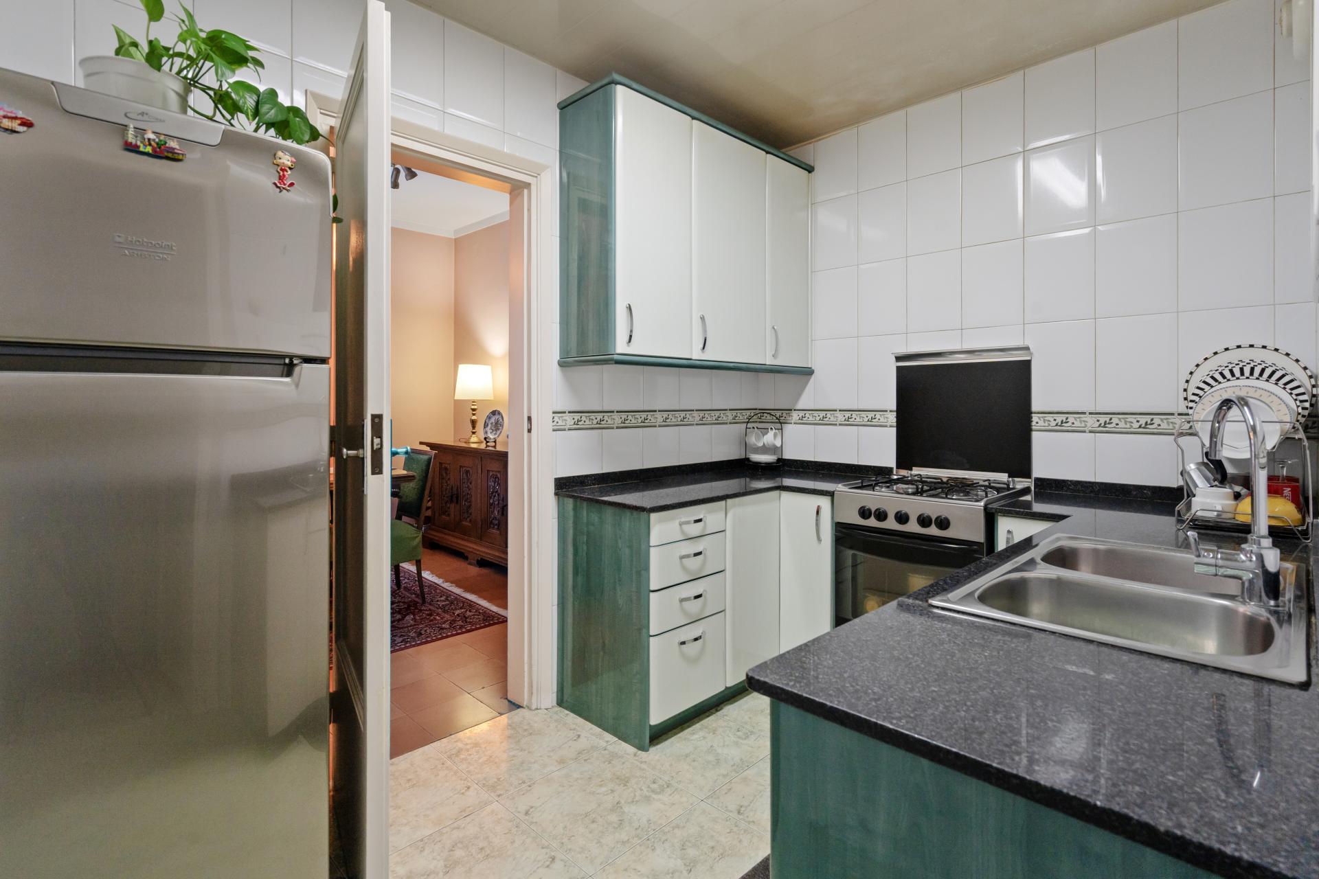 Piso – Barcelona 80.00 m2 photo9