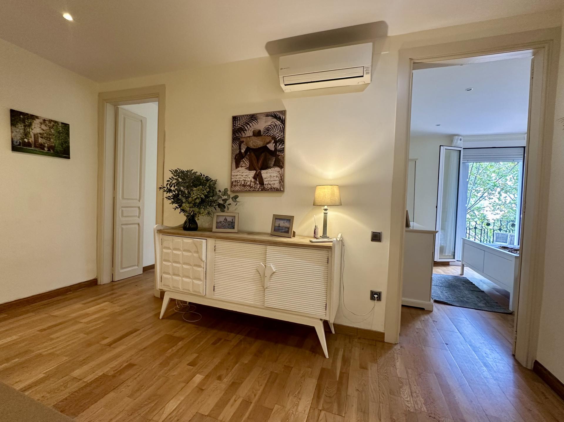Piso – Barcelona 70.00 m2 photo12