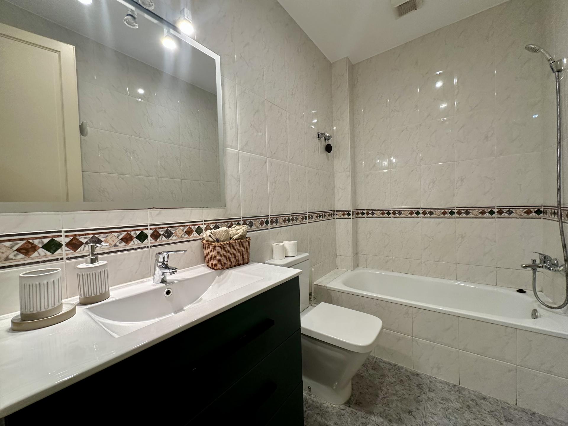 Piso – Barcelona 70.00 m2 photo18