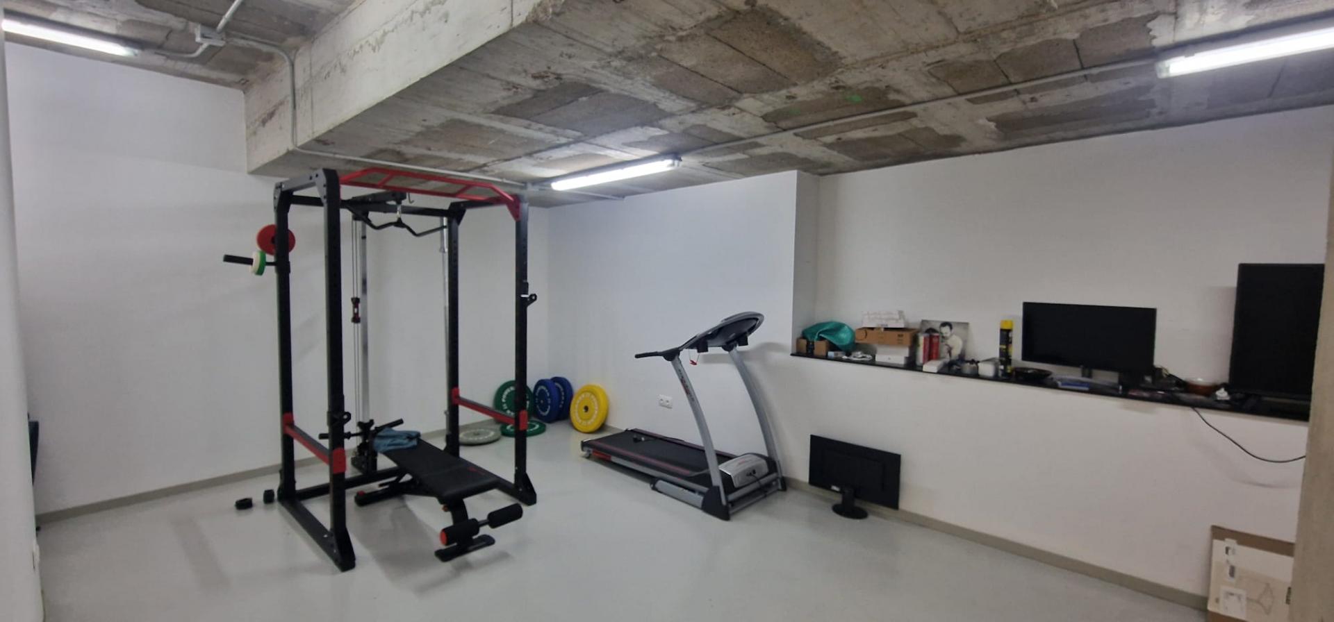 Local comercial – Cornellà de Llobregat 963.00 m2 photo13
