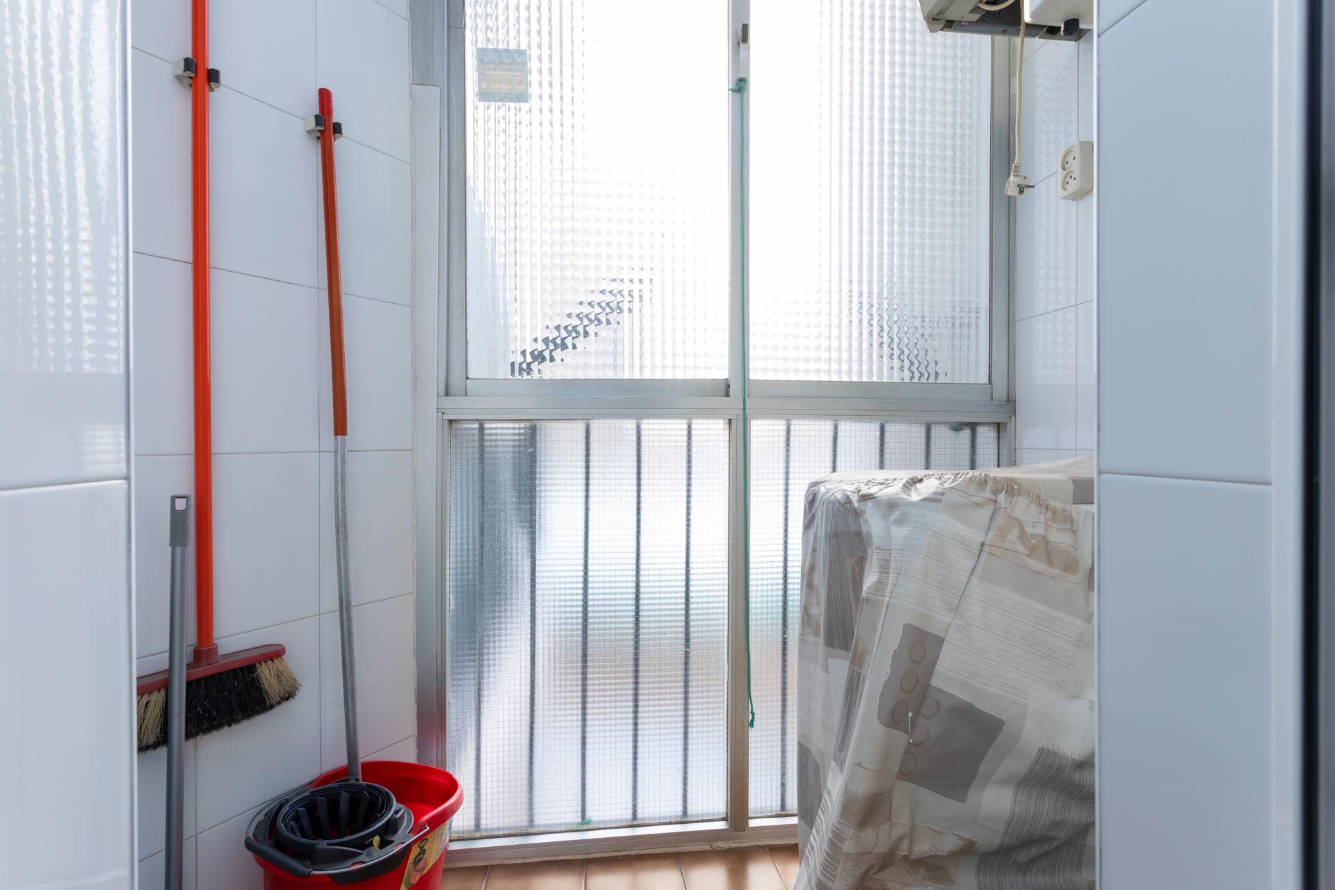 Piso – Barcelona 76.00 m2 photo10