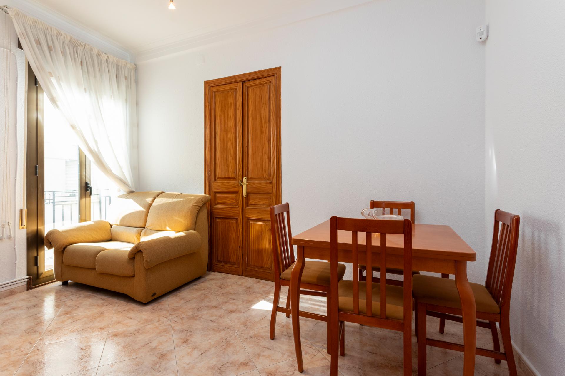 Piso – Barcelona 76.00 m2 photo5