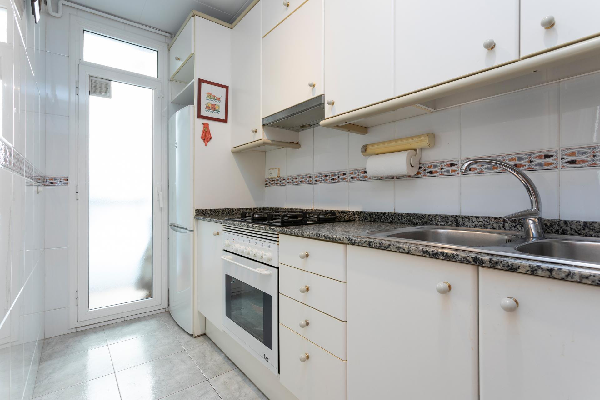 Piso – Barcelona 76.00 m2 photo8