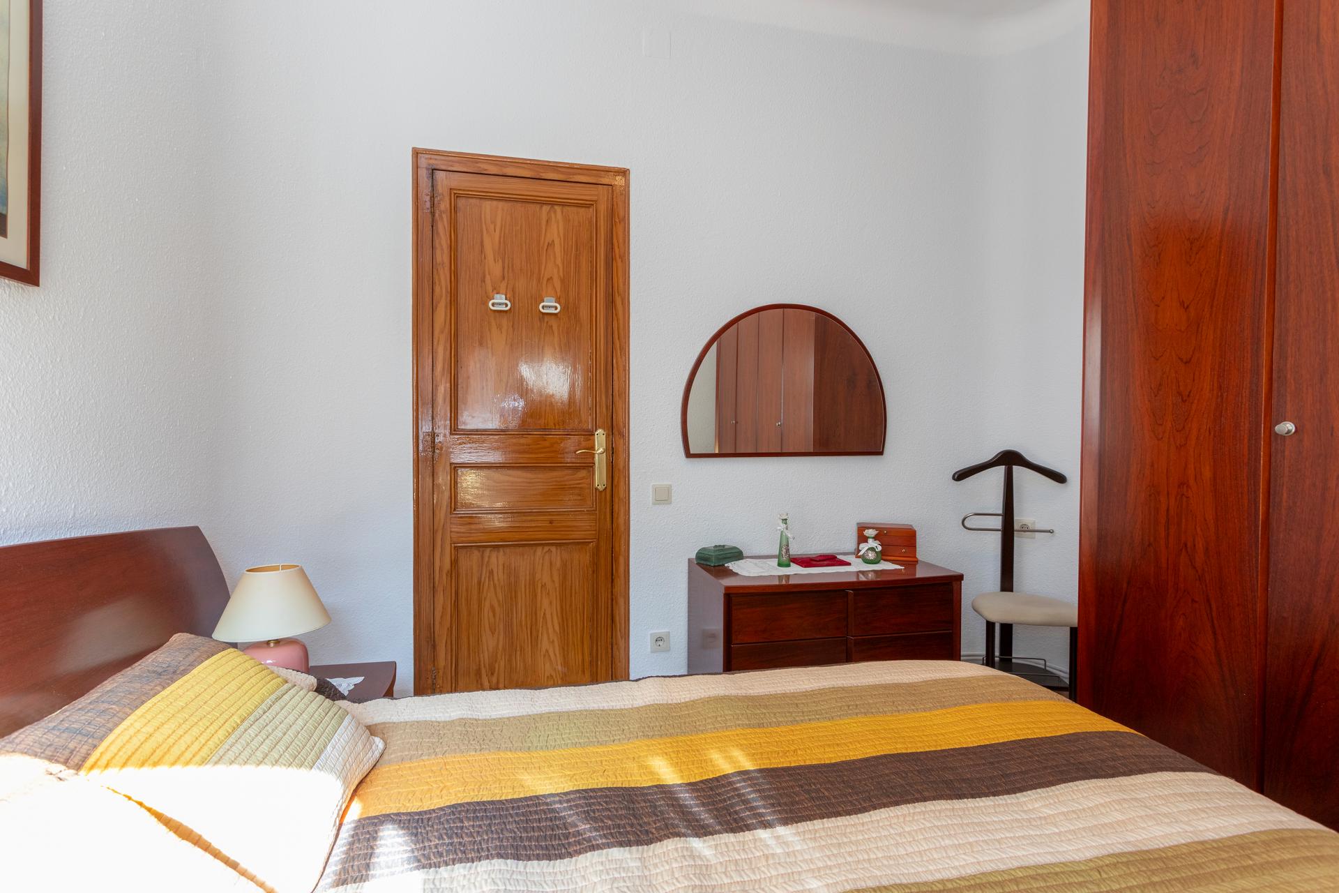 Piso – Barcelona 76.00 m2 photo17