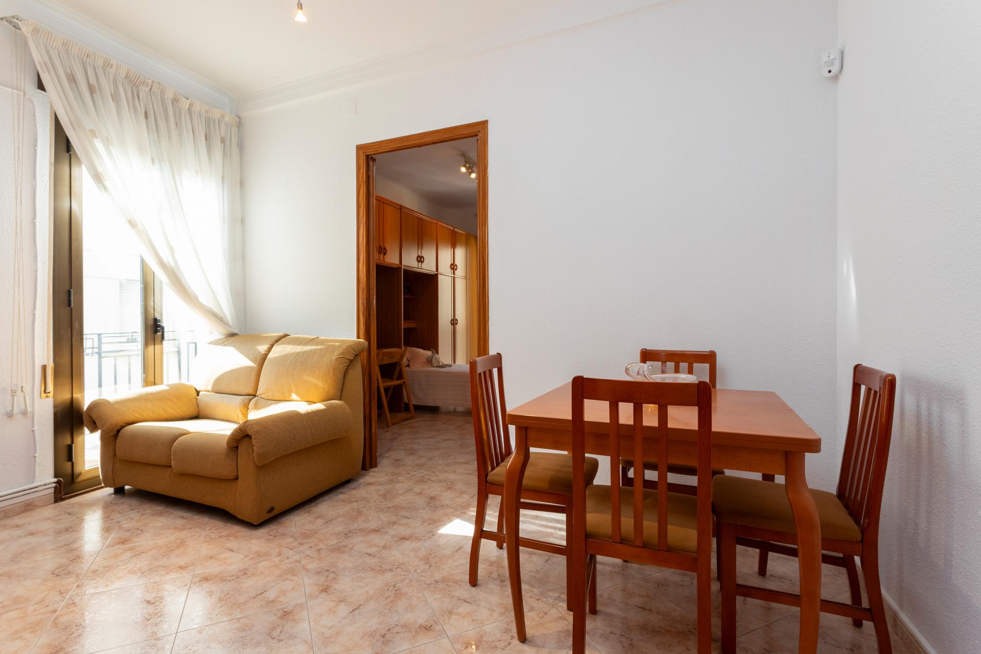 Piso – Barcelona 76.00 m2 photo13