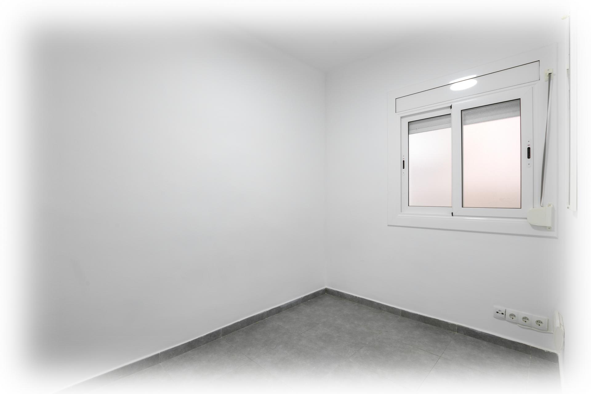 Piso – Esplugues de Llobregat 54.00 m2 photo3