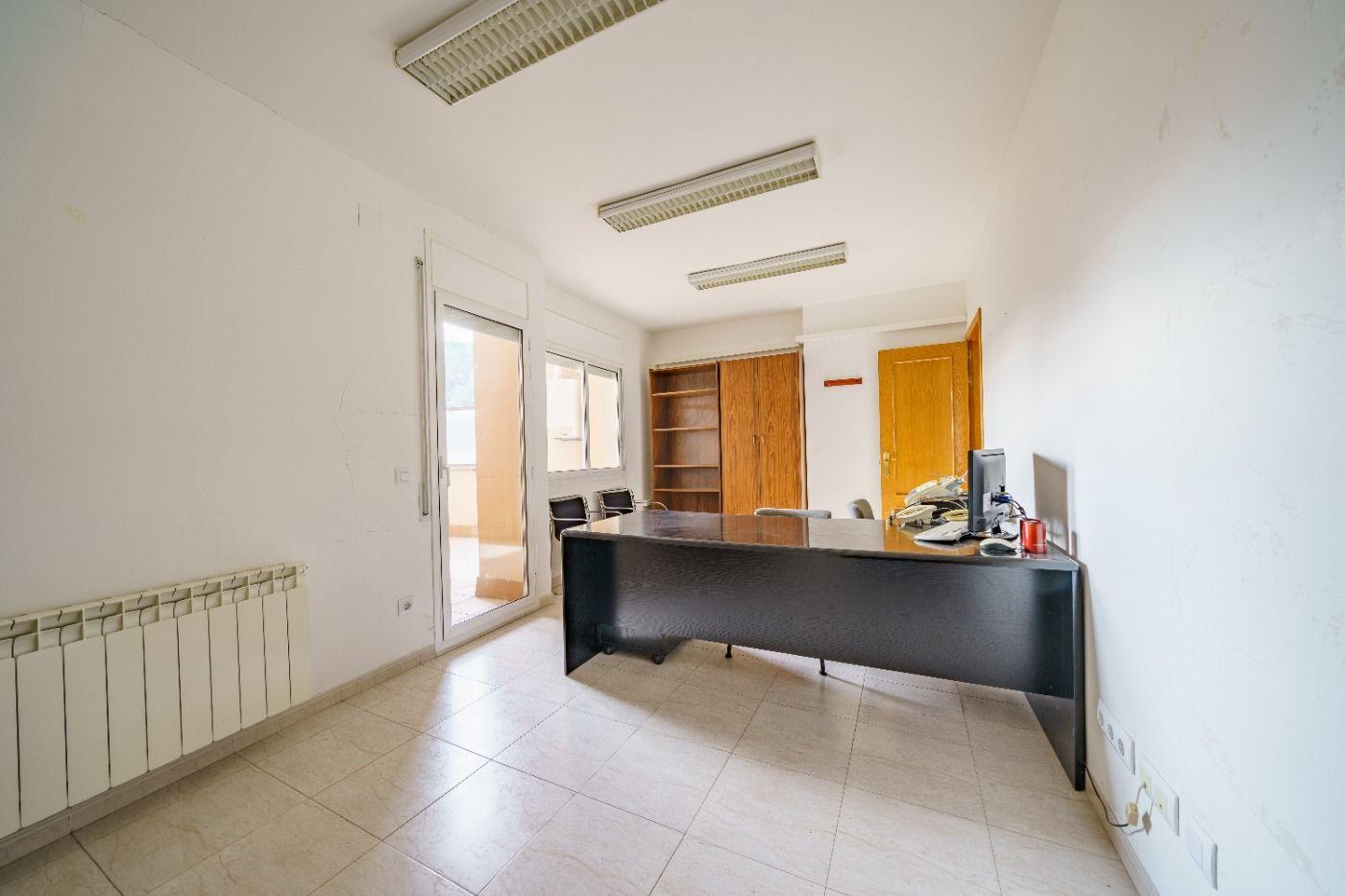 Pis – Santa Coloma de Farners 100.00 m2 photo16