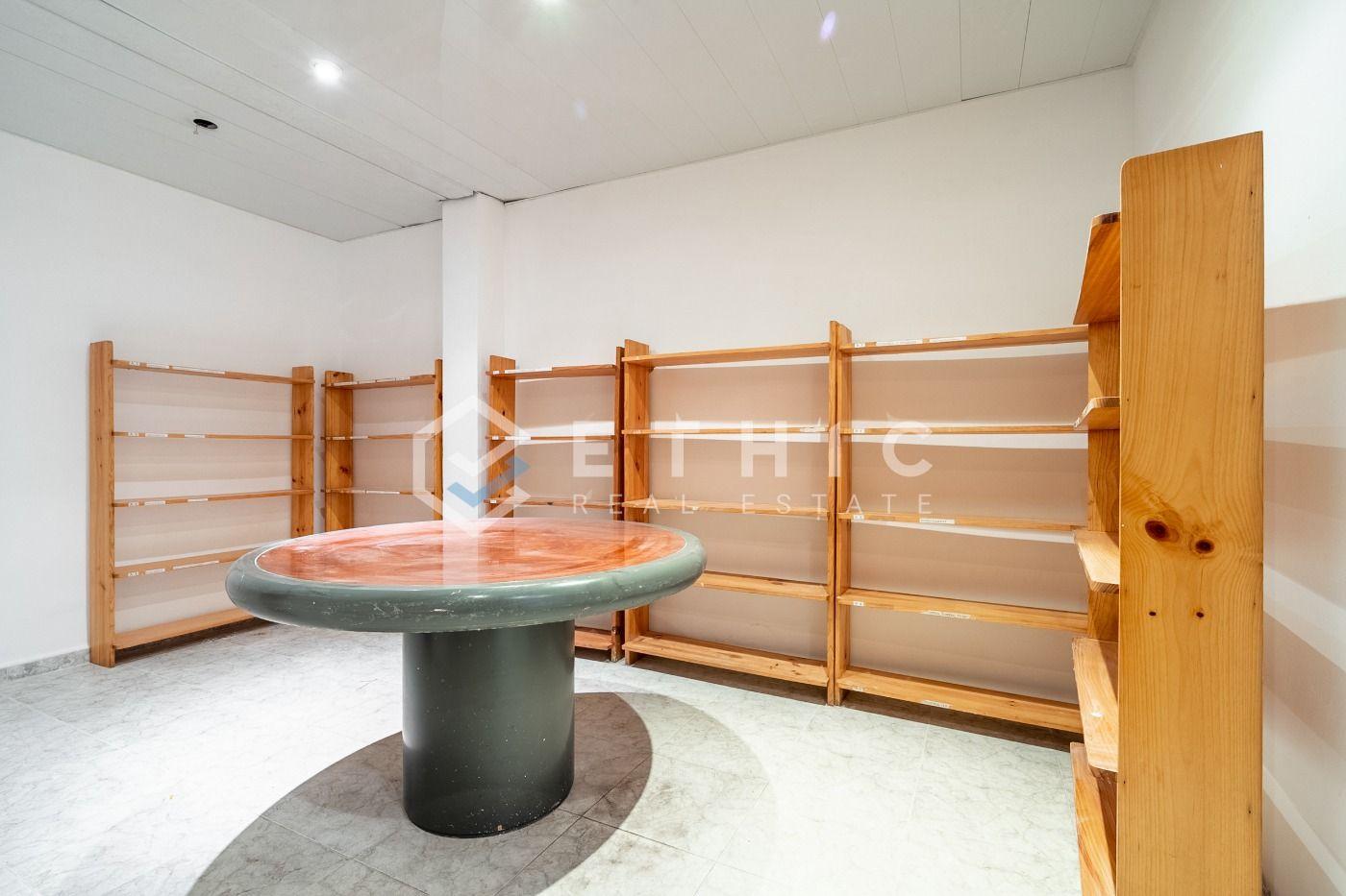 Local comercial – Barcelona 161.00 m2 photo20