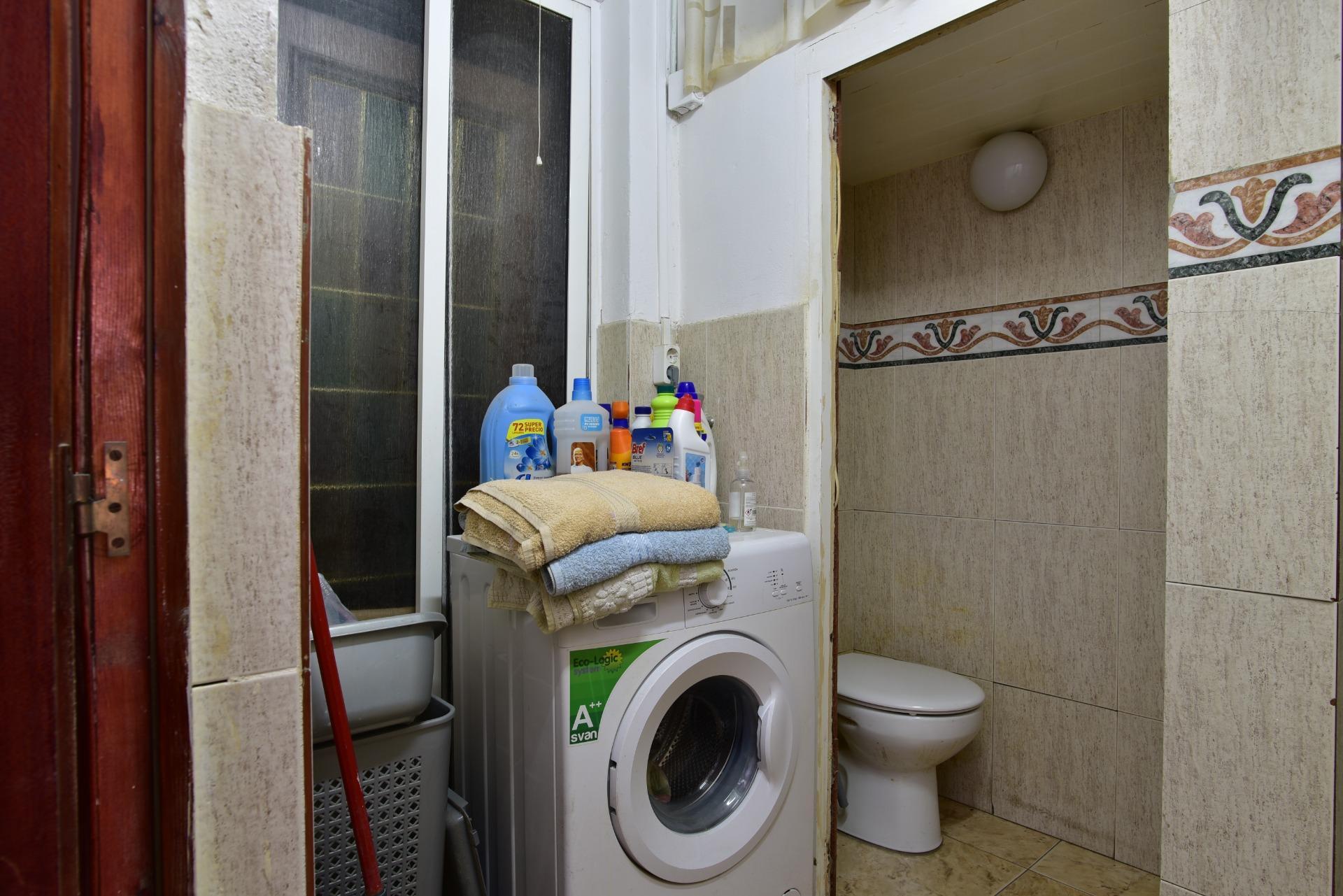 Local comercial – Barcelona 158.00 m2 photo6