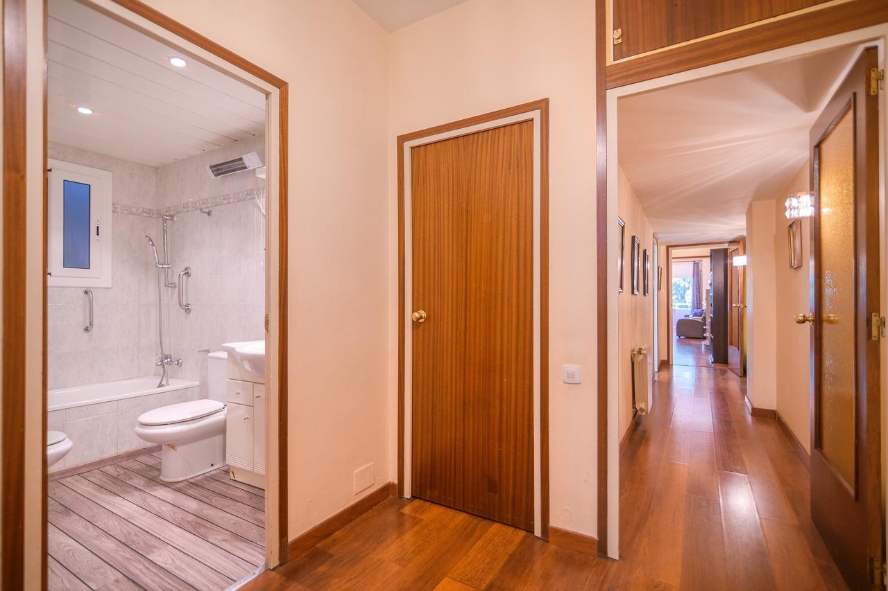 Pis – Barcelona 120.00 m2 photo32