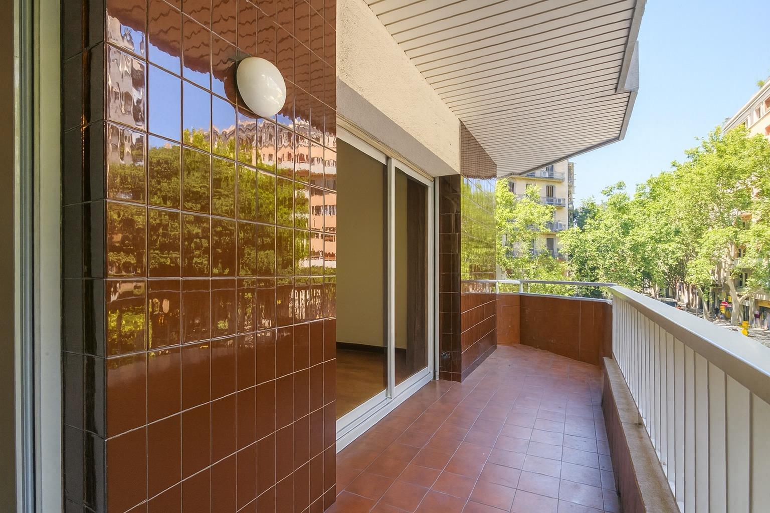 Pis – Barcelona 120.00 m2 photo3