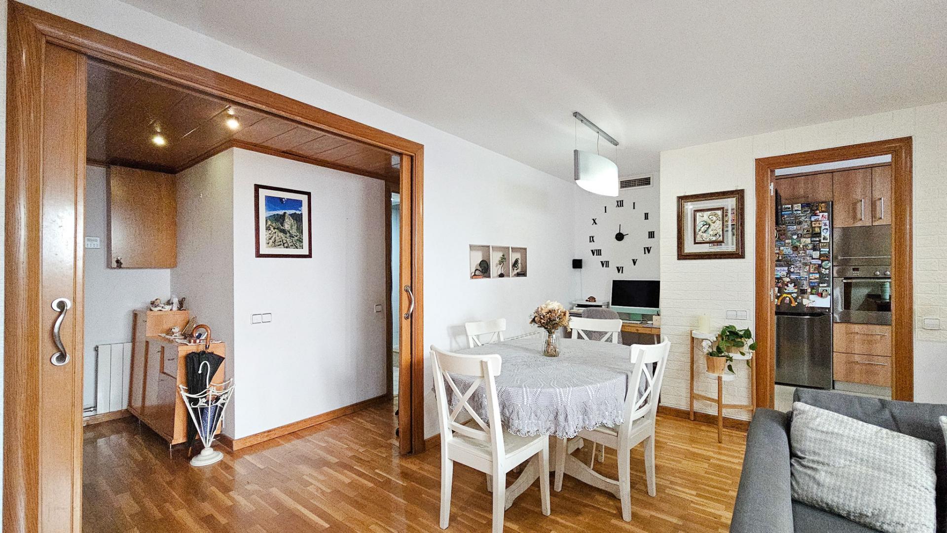 Pis – Barcelona 107.00 m2 photo17